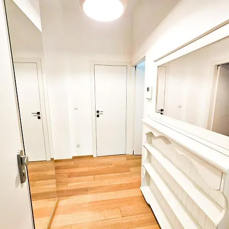 Apartmán Atmosphere - Modern Flat With Balcony *